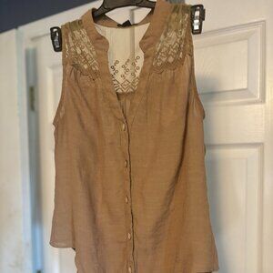 Edge Girl's Sleeveless Top Sz M with Lace at top; Tie Bottom Button Front Ta